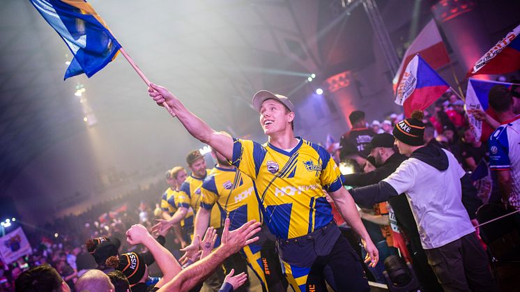 Isäntämaan Ruotsin maajoukkue tavoittelee mitaleja vuoden 2022 TIMBERSPORTS®-maailmanmestaruuskilpailuissa.