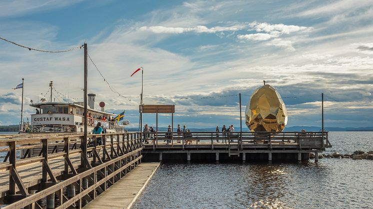 Seda i Juni har Solar Egg stått längst ut på Långbryggan i Rättvik. Foto: Jean-Baptiste Béranger 