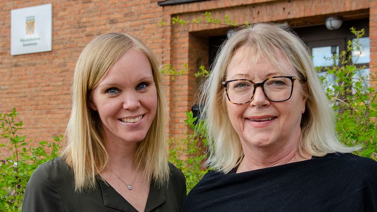 Anna Björnlund och Ingela Andersson är enhetschefer inom omsorgsförvaltningen i Hässleholms kommun och har deltagit i arbetet med sommarrekryteringen.