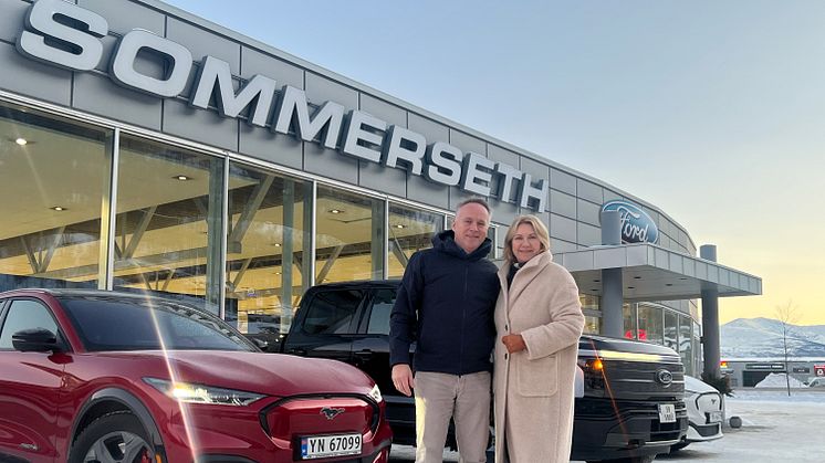 Bård og Heidi Sommerseth driver Ford-forhandleren Sommerseth AS i Narvik