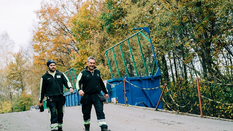 Adrian Björn och Conny Månsson jobbar på Renhållningens återvinningscentraler och har varit engagerade i förändringsarbetet.