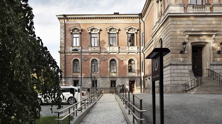 Ny ramp vid Uppsala Universitetshus, en av fler tillgänglighetsanpassningar. Fotograf: Jeanette Hägglund, Statens fastighetsverk