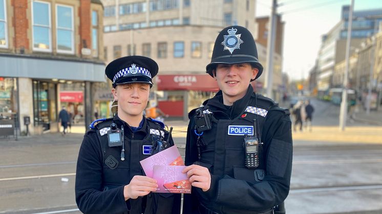 Postcards raising awareness of mobile phone distraction thefts have been distributed by PCSO Solomon Clark and PC Ben King