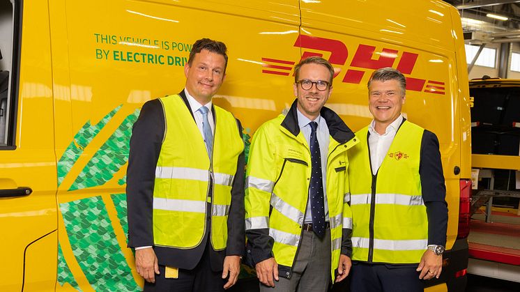 DHL Express stärker sitt engagemang för hållbarhet med Infrastruktur- och bostadsministerns besök