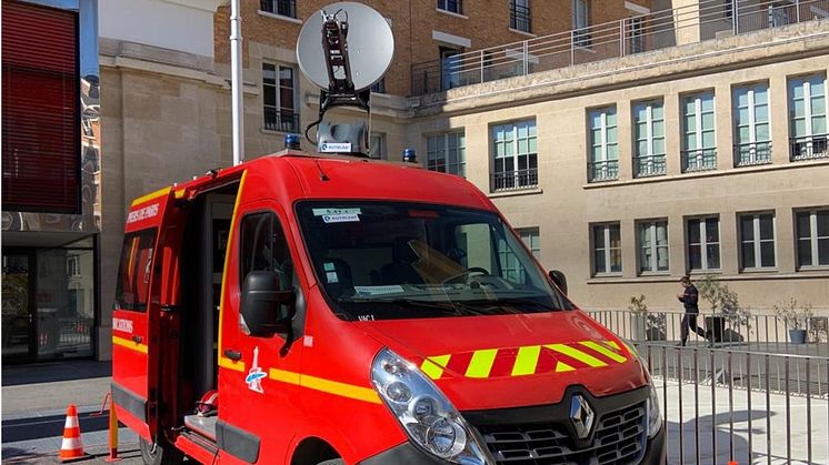 Eutelsat Donates State-of-the-art Connectivity Equipment for Paris Fire Brigade's Communication Support Vehicle