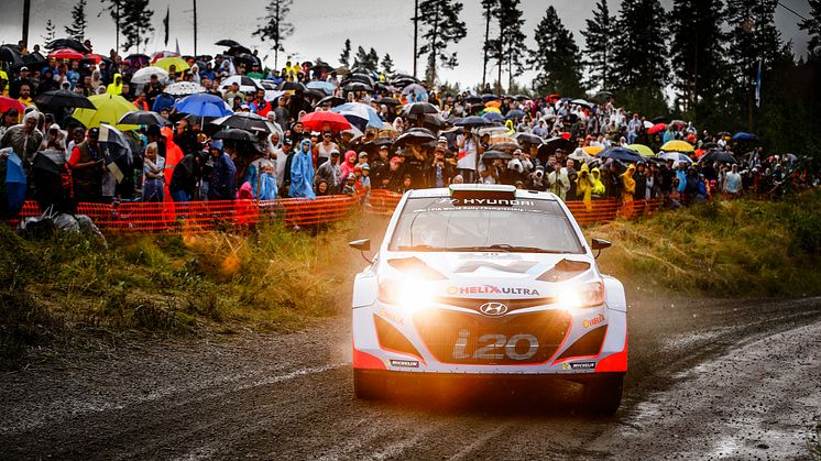 Storm og regn i Rally Finland