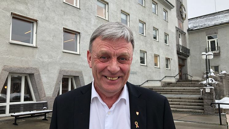 Arnfinn Uthus, ordfører Elverum