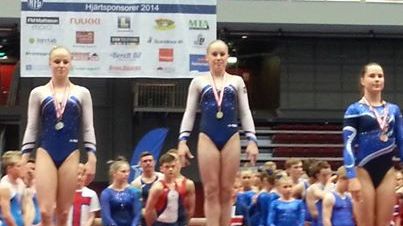 NM i artistisk gymnastik - nära storslam för Sverige i dagens mångkamp;  Emma Larsson individuellt guld