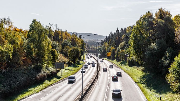 Fortsatt mindre trafikk enn normalt i bomstasjonene i Oslo
