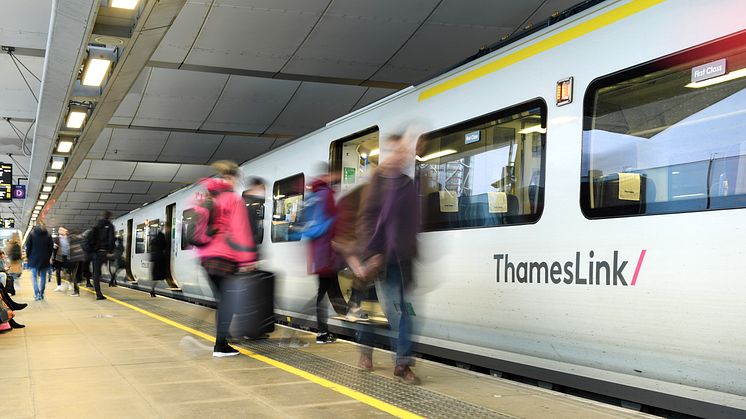 Advance Fares now available on Thameslink and Southern throughout December. More images available below.