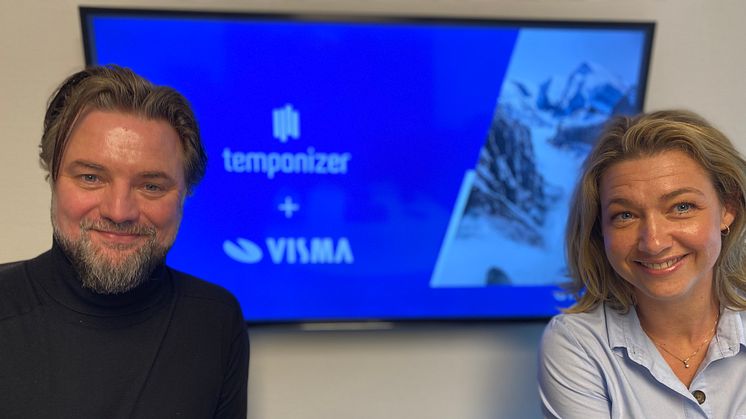 Stifter og adm. direktør Claus Alexander Rasmussen fra Temponizer på Djursland og adm. direktør Monika Juul Henriksen fra Visma Enterprise i Ballerup ser frem til at udveksle kompetencer og viden til fortsat at levere innovative HRM-løsninger.