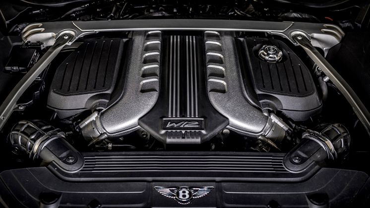 Bentley siger farvel til 12 cylindre med kraftigste version nogensinde