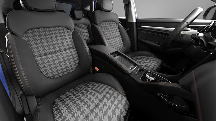 MG-ZS-EV-Front-Seats_Comfort