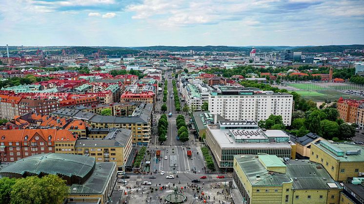 Wallenstam noterar ett fortsatt starkt tryck på kontorslokaler i attraktiva innerstadslägen. För närvarande genomför Wallenstam kontors- och lokalanpassningar i cirka 20 lokaler om sammantaget drygt 15 000 kvadratmeter i centrala Göteborg.