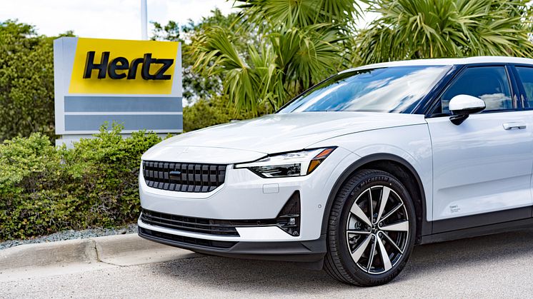 Hertz planlegger å kjøpe opptil 65.000 elektriske kjøretøy fra Polestar de kommende fem årene
