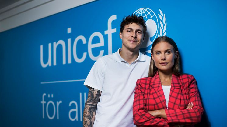 Victor och Maja Nilsson Lindelöf blir nya ambassadörer för UNICEF Sverige. Foto: Melker Dahlstrand