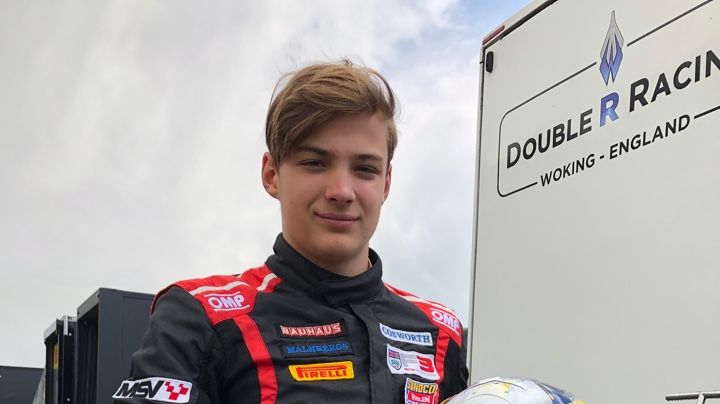 Hampus Ericsson är en av Sveriges hetaste unga racingtalanger. Till helgen utmanar han de etablerade stjärnorna som kämpar om segrarna i Porsche Carrera Cup Scandinavia.