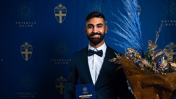 Ali Shahedy Fard blev Årets unga domare på Fotbollsgalan. Foto: Simon Hastegård/Bildbyrån