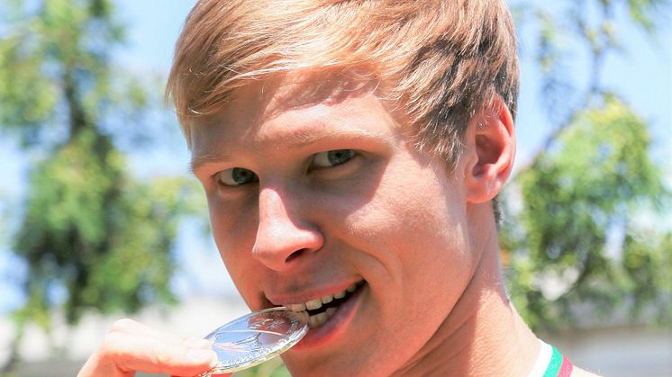 Cochlear Hörpate wird Vizeweltmeister – Mittelstreckenläufer Alexander Bley (25) gewinnt bei Leichtathletik WM der Gehörlosen Silber (Foto: privat)