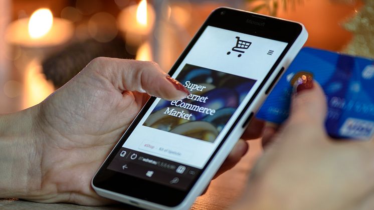 Comscore's latest report shows: E-commerce Growth Up 20%