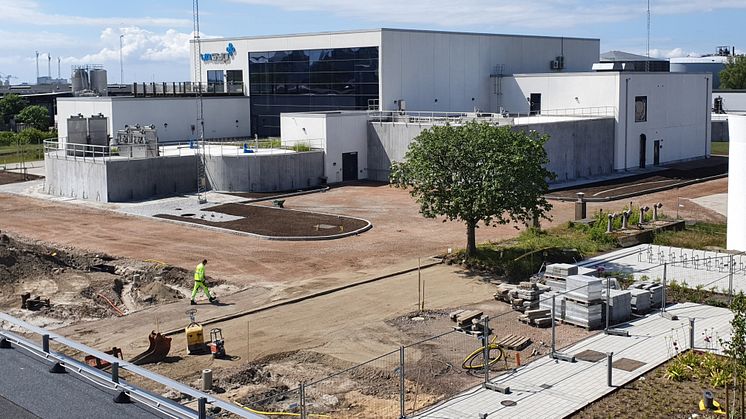 Den nya inloppsbyggnaden på Sjölunda avloppsreningsverk, Malmö. Där sker den första grova reningen av avloppsvattnet.