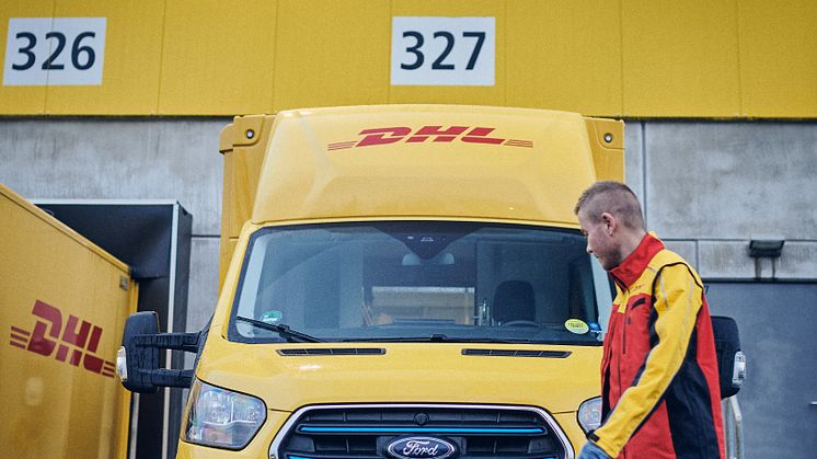 A Ford Pro és a Deutsche Post DHL Csoport szándéknyilatkozatot írt alá az áruszállító haszonjárművek elektrifikációjának globális felgyorsításáról