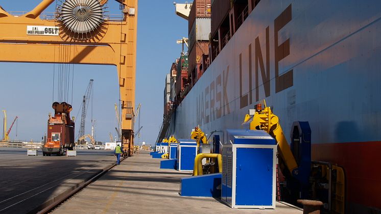 Three-in-one: Cavotec MoorMaster™ , Panzerbelt, and motorised cable reel at the Port of Salalah