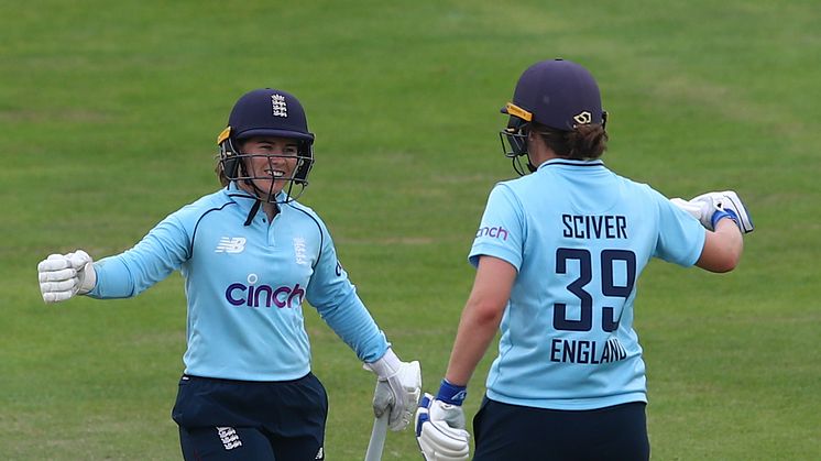 Beaumont and Sciver put on 119 for the third wicket. Photo: Getty Images