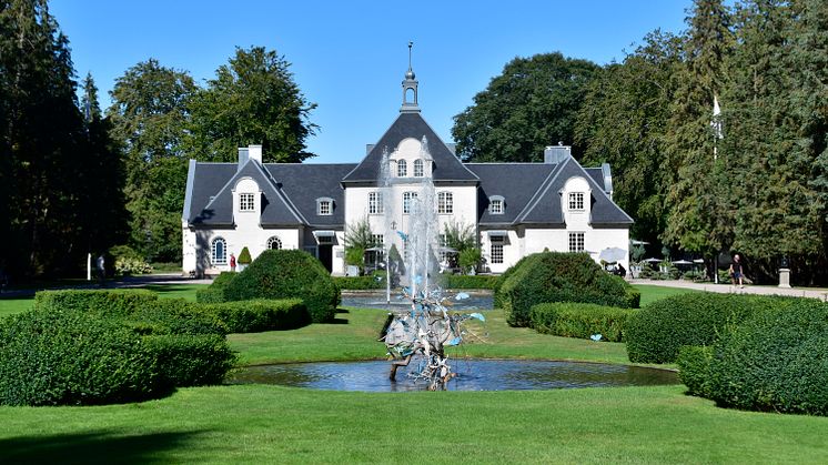 Flertalet kända artister spelar sommaren 2024 - på den vackraste av platser - Norrvikens trädgårdar i Båstad.
