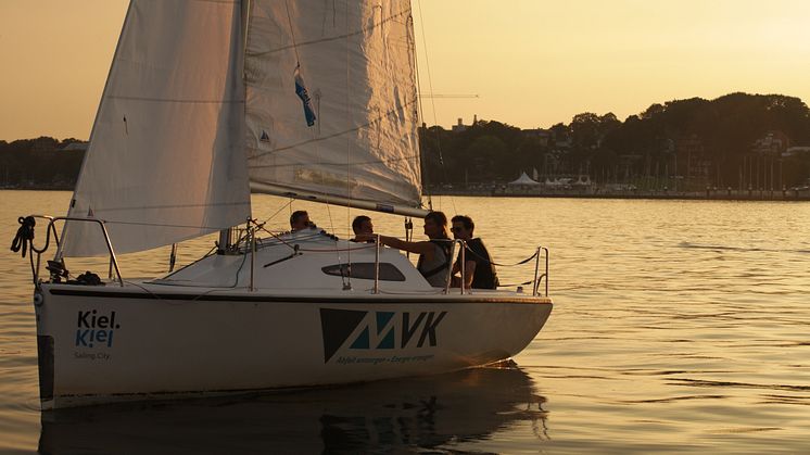 Sunset Sailing (c) Kiel-Marketing