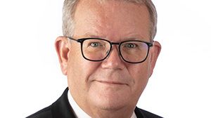 Kommunfullmäktiges ordförande Anders Teljebäck (S) inför kommunfullmäktige 11 november 2021