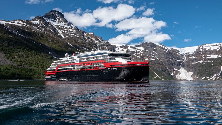 IN WAKE OF HEROES: As the polar hero it's named after, battery-hybrid powered MS Fridtjof Nansen will explore spectacular destinations such as Antarctica, Greenland and the Arctic. Photo: ANDREA KLAUSSNER/Hurtigruten Expeditions