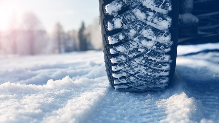 5 Tipps, damit die Fahrt im Winter sicher angetreten werden kann