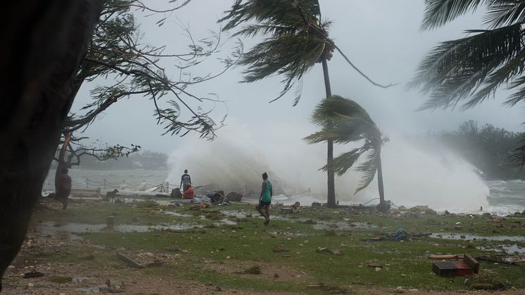 Vanuatu: Minst 132 000 drabbade av cyklonen Pam
