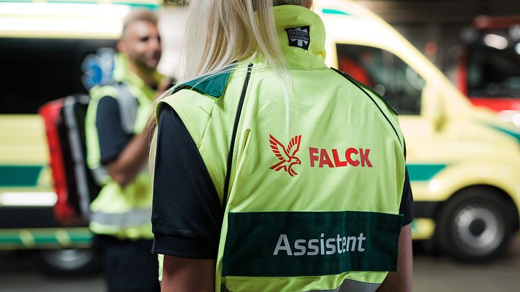 Falck vinder udbud om ambulancer til Region Midt
