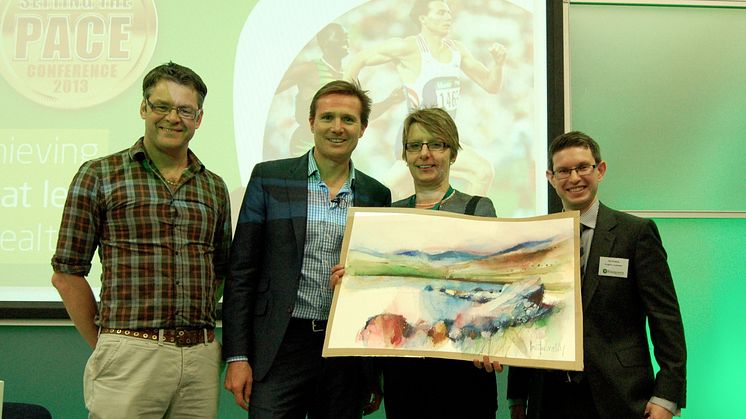 L to R - Acclaimed Painter Ian Fennelly, Roger Black MBE, Painting Winner Fiona Davies & Finegreen Chief Executive Neil Fineberg