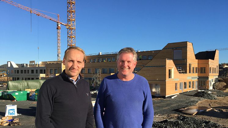 Fv: Kjetil Hustad, Salgssjef i Optimera Prefab og Dag Stenersen, Avdelingsleder i Betonmast Innlandet