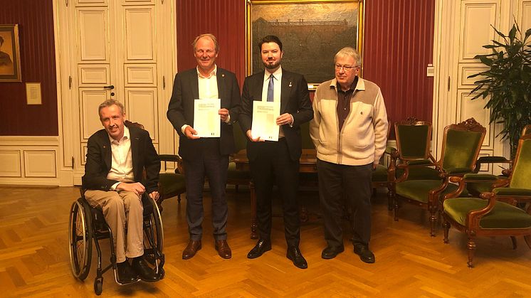 Idag undertecknades samverkansavtal mellan Föreningen Idrott för handikappade (FIFH) och Malmö stad