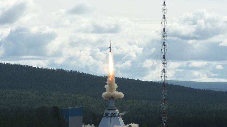 MASER 15 rocket launch at Kiruna, Sweden (Credit: Jean-Charles Dupin).