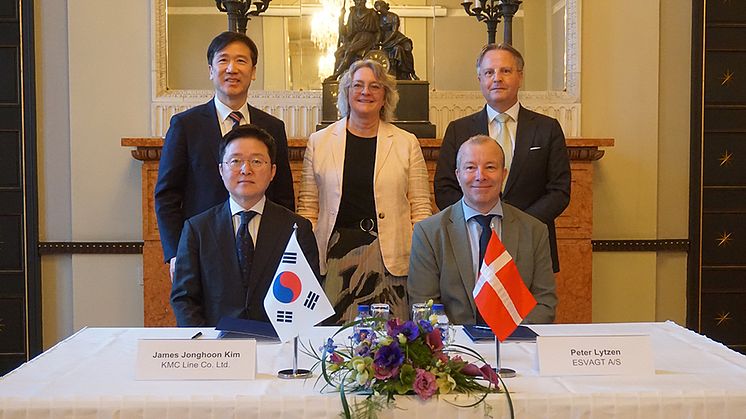 In the presence of the Korean ambassador to Denmark, Hyong Gil Kim, and the Danish ambassador to Korea, Svend Olling, as well as Danish Shipping CEO Anne H Steffensen, ESVAGT CEO Peter Lytzen and KMC Line's CEO James Jonghoon Kim in Copenhagen signed