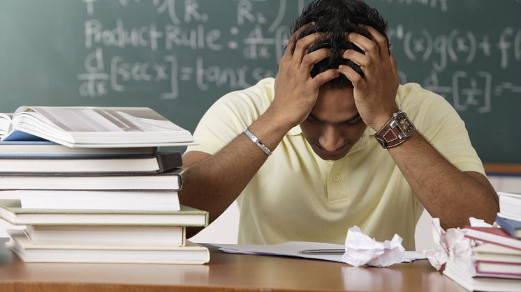 University students: how to manage the stress of studying for your degree
