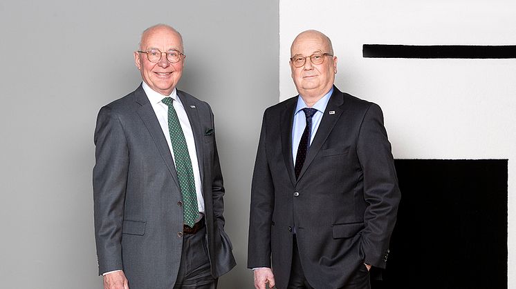 Sture Kullman, avgående ordförande och Per Ununger ny ordförande i  MVB Holding