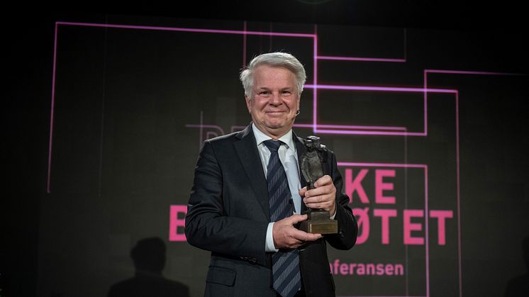 Tore Thorstensen mottok Byggenæringens Ærespris 2020. Foto: Vegard Breie