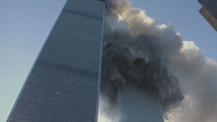 WTC-torni romahtaa 11.9.2001 New Yorkissa. National Geographic -TV-kanavalla esitetään uusi kuusiosainen dokumenttisarja joka käsittelee tapahtumia minuutti minuutilta alkaen 6.11.2021 klo 21.00