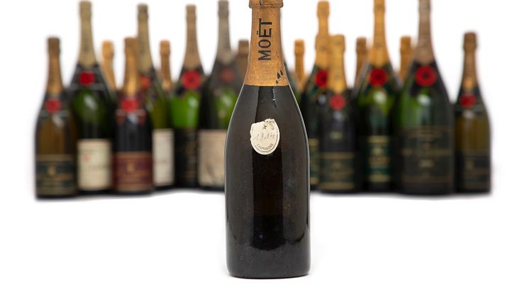 En ekstraordinær champagnesamling bestående af i alt 391 flasker, der tilsammen er vurderet til over 1,3 millioner kroner, kommer snart på auktion hos Bruun Rasmussen.