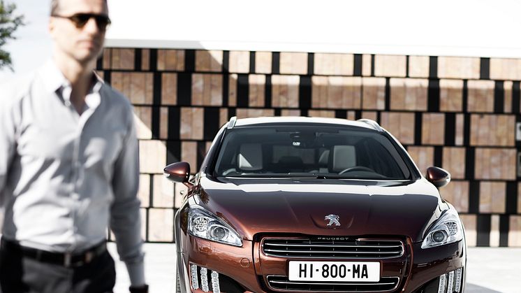 Peugeot är det snabbast växande bilmärket i Sverige