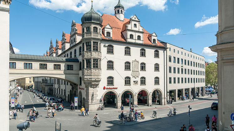 Stadtsparkasse München setzt weiterhin auf Kundennähe und Präsenz in der Fläche