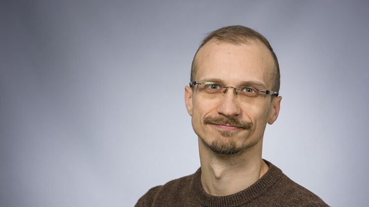 Cristian Bortes, doktorand vid Institutionen för socialt arbete, Umeå universitet. Bild: Mattias Pettersson