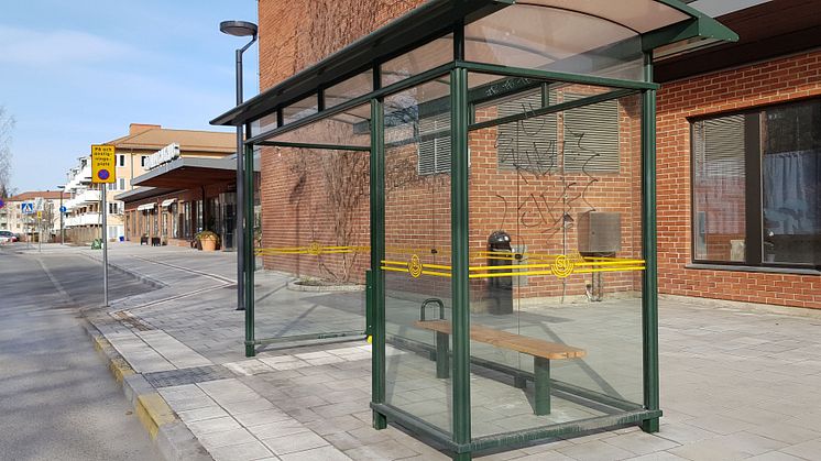 I december förra året drogs den nybyggda busshållplatsen för linje 115 vid Bromma sjukhus in. 