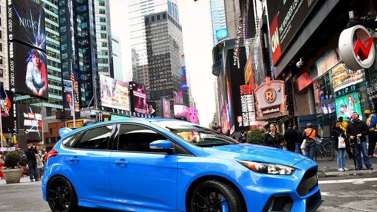 Ford avslöjar prestandasiffror och pris på nya Focus RS!